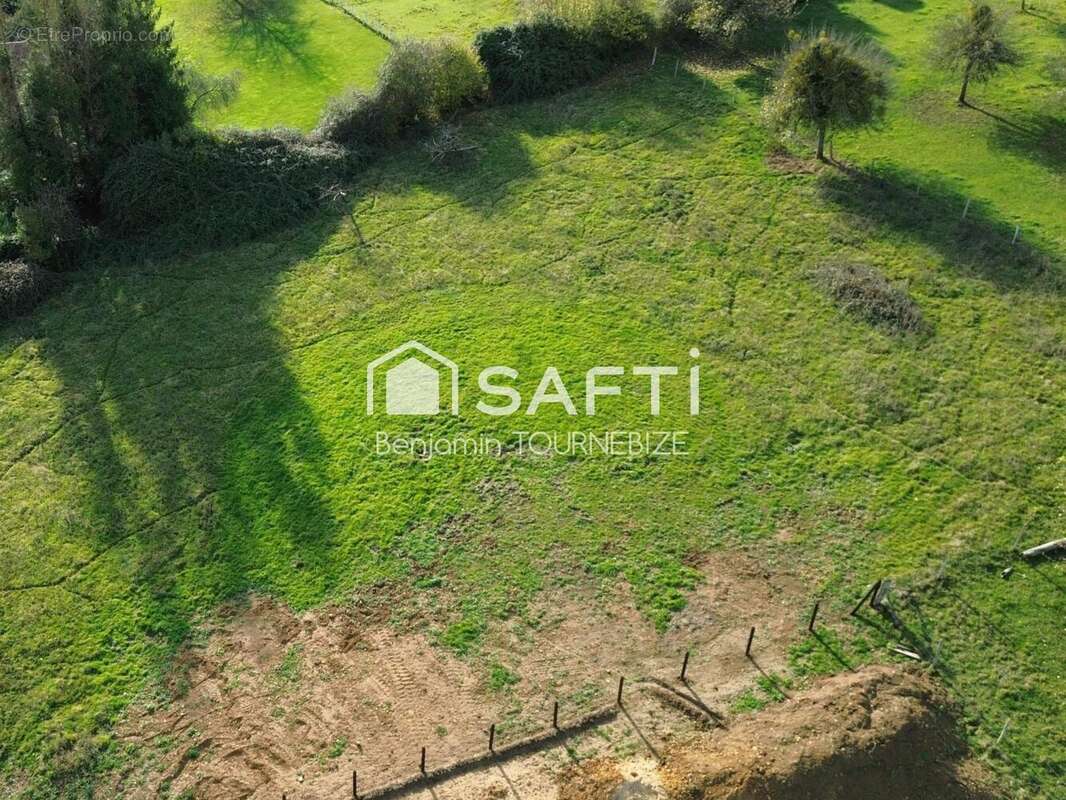 Photo 2 - Terrain à LISIEUX
