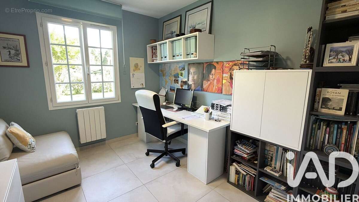 Maison 112 m² à Hourtin  - photo 6