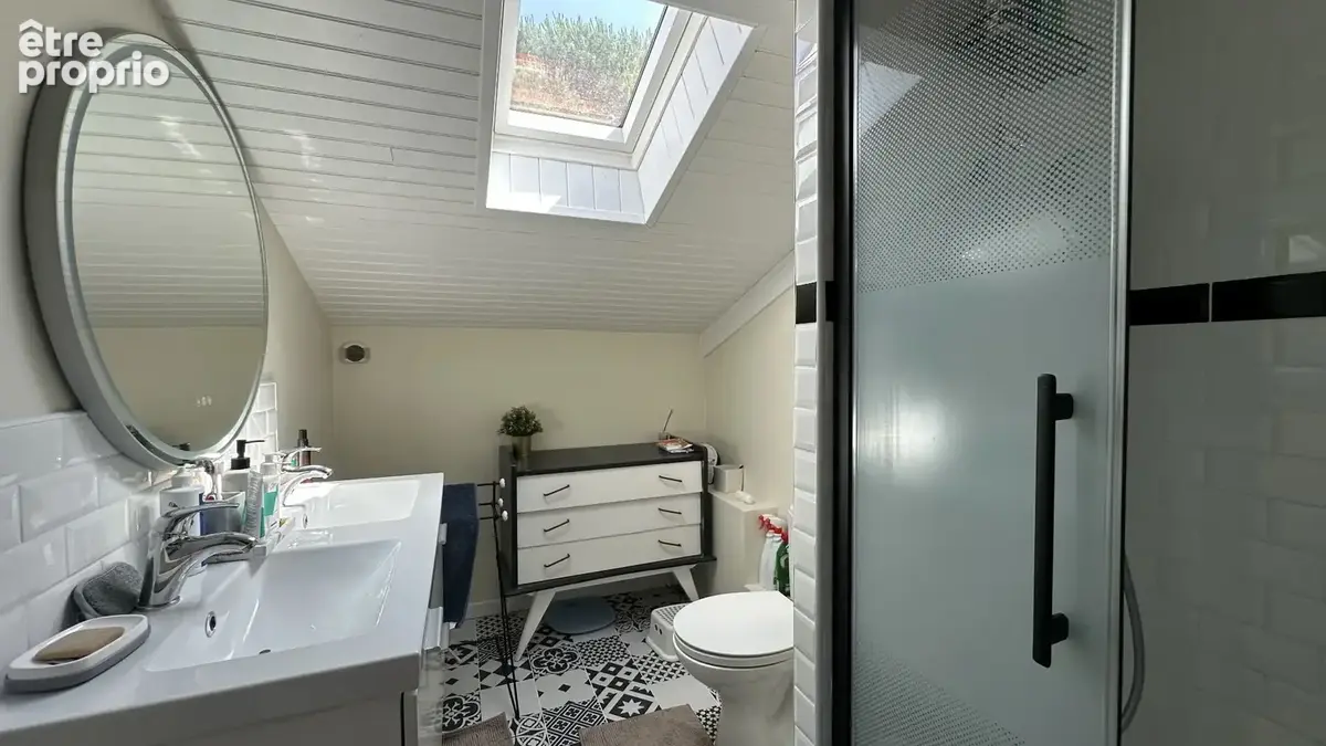 GOLF ET CENTRE VILLE VILLA A PIED POUR CETTE VILLA DE 6 Pièces de 150 m2 sur une parcelle de 800 m2 avec piscine - photo 20