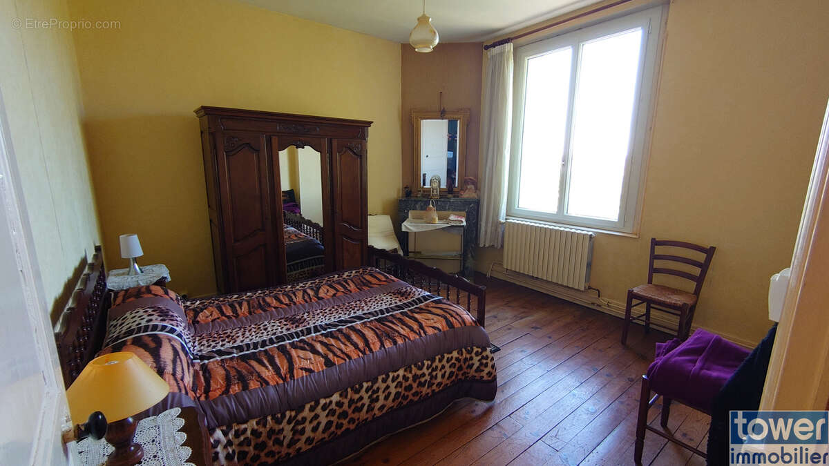 Maison à DURAVEL