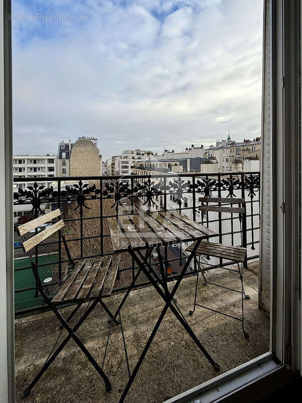 Appartement à LEVALLOIS-PERRET