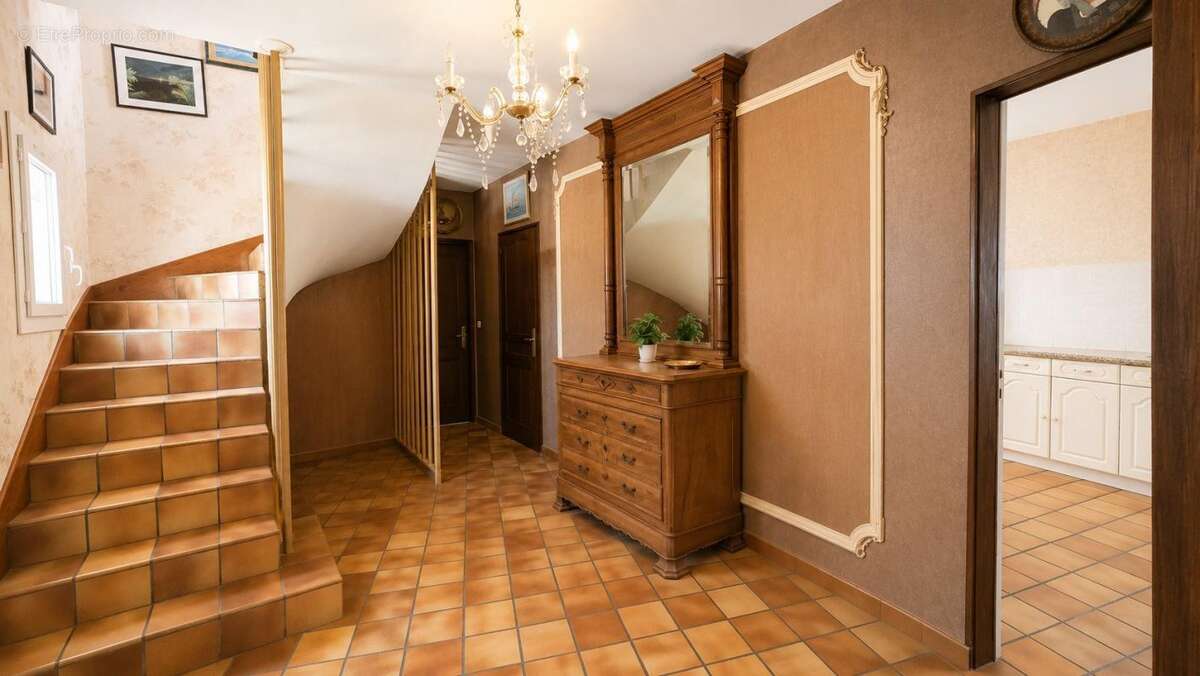 Maison à LE POULIGUEN