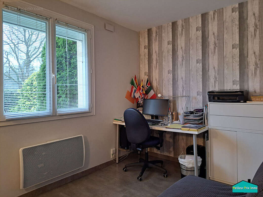 Maison à ROCHESERVIERE