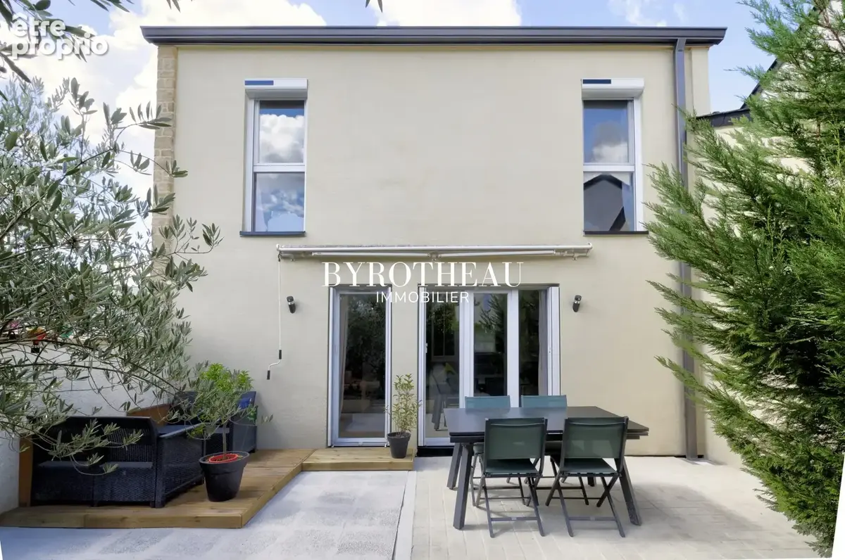 Maison 5 pièces 85 m² à vendre à Montreuil-Juigne (49460) - photo 5