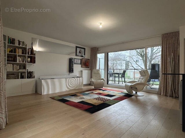 Appartement à GARCHES