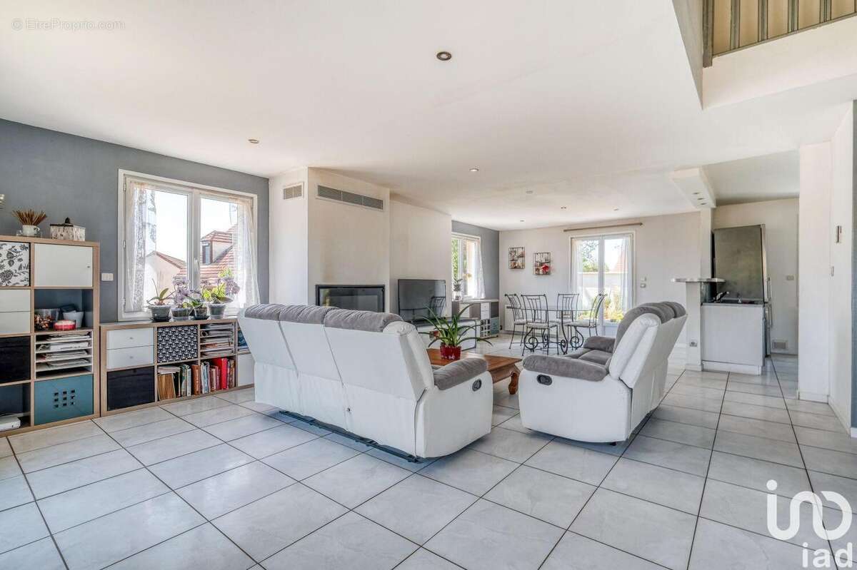 Photo 7 - Maison à JOUY-SUR-MORIN