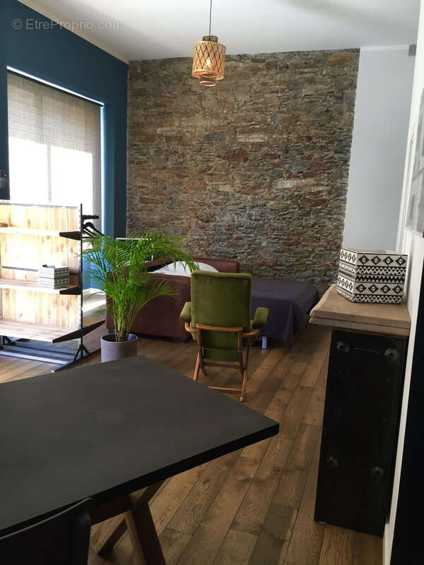 Commerce à SAN-MARTINO-DI-LOTA