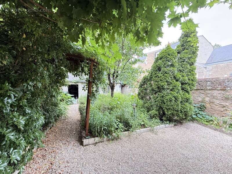 Maison à CHATELLERAULT