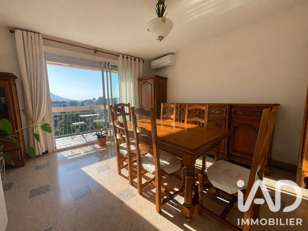 Appartement 80 m² à Toulon  - photo 2