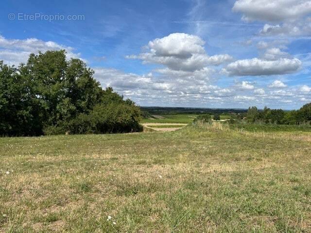 Terrain à LA ROCHELLE