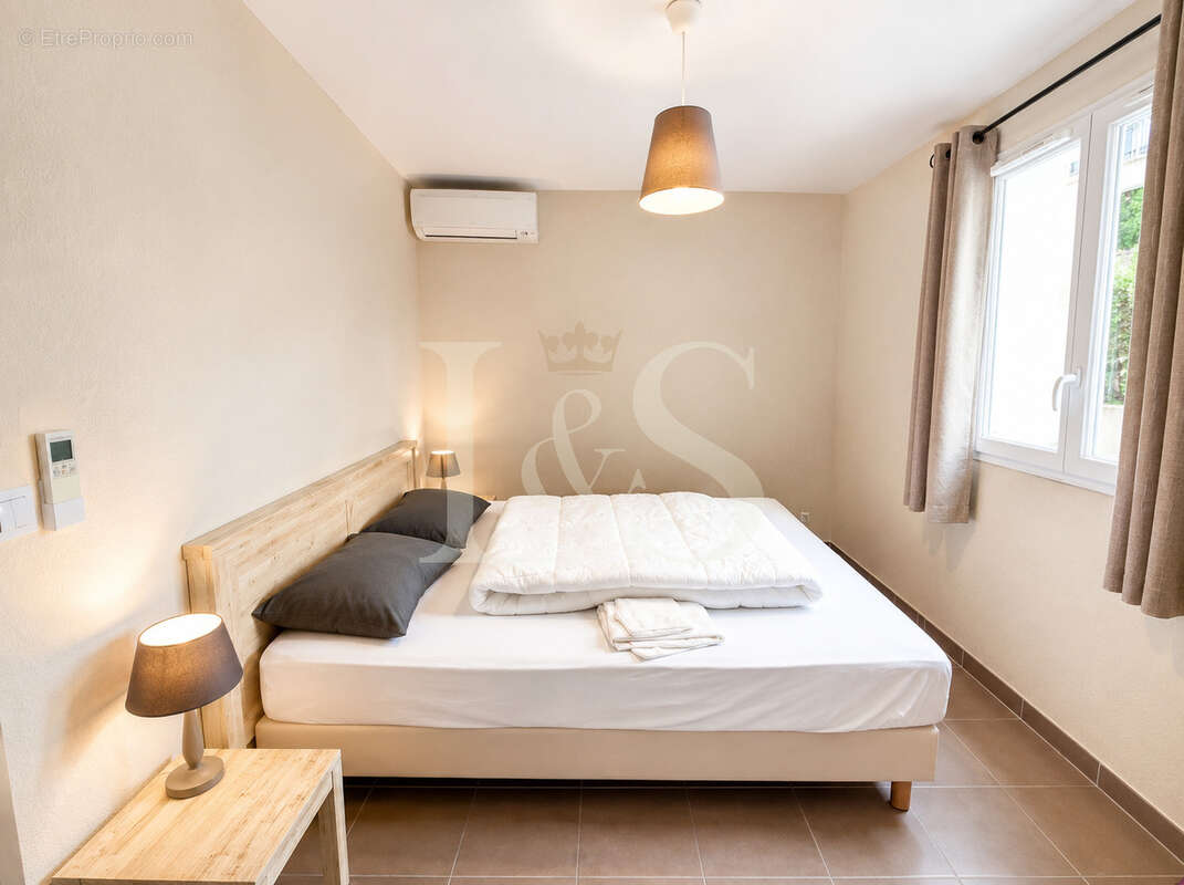 Appartement à MALAUCENE