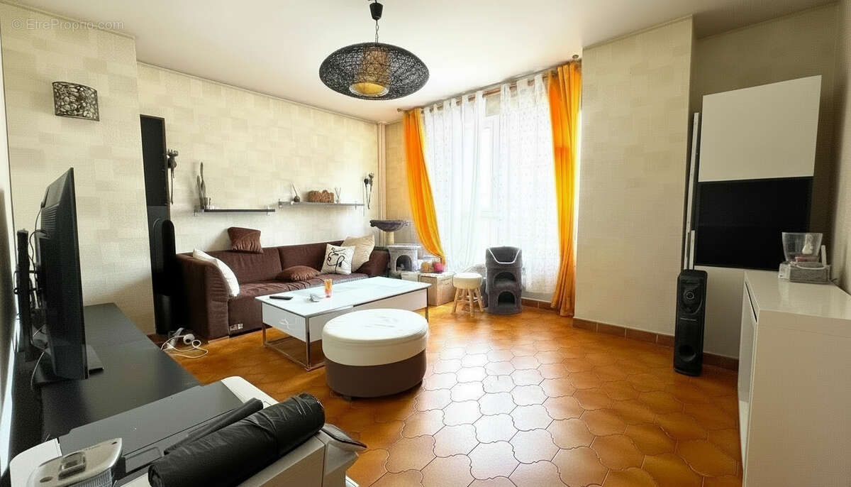 Appartement à EVRY