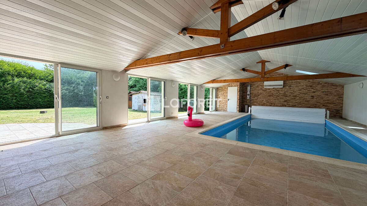 Maison à SOMME-BIONNE