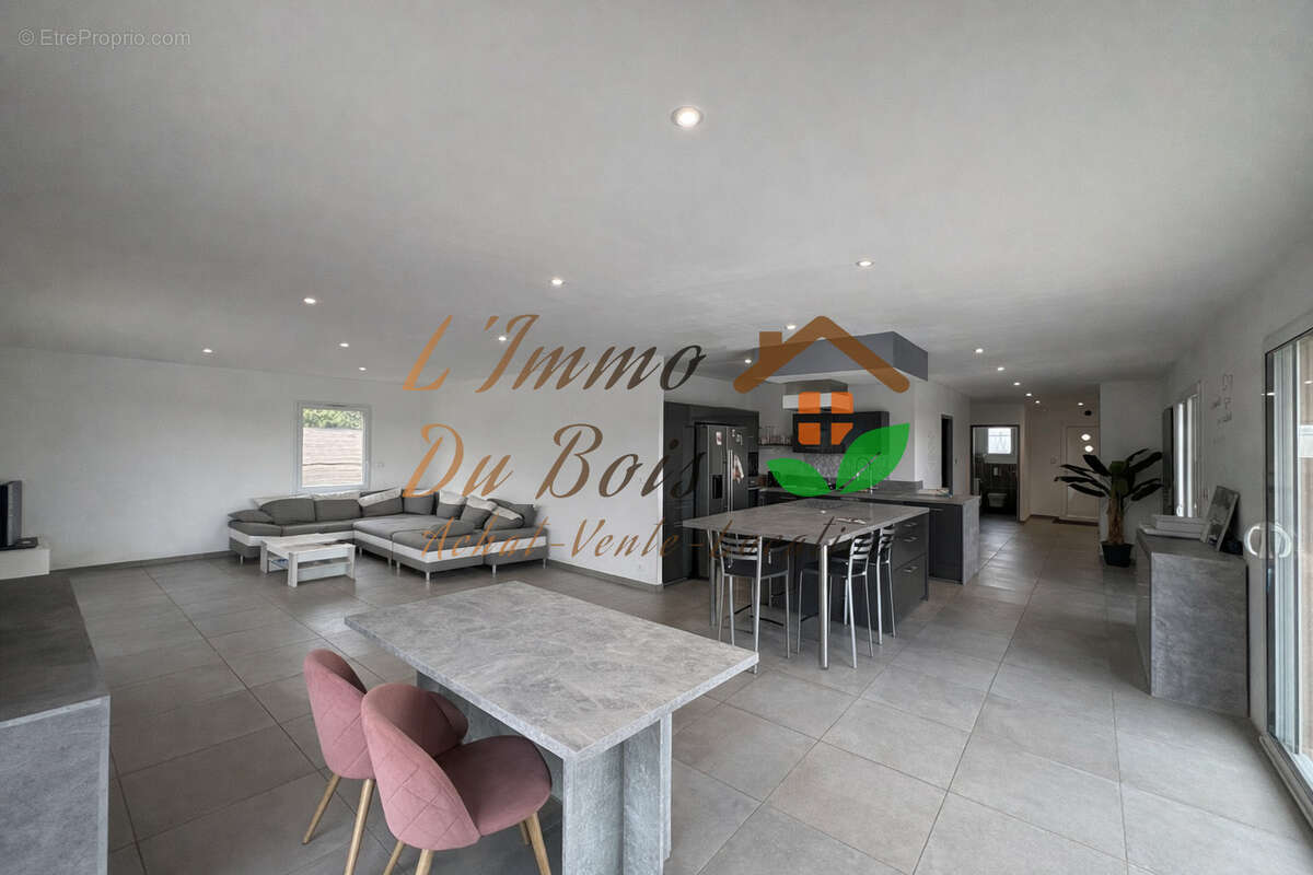 Maison à SONNAY