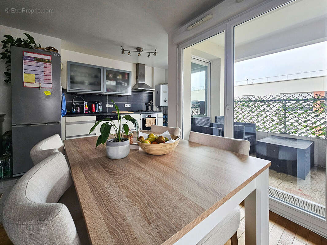 Appartement à VAIRES-SUR-MARNE