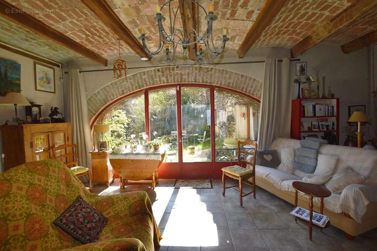 Maison à CASSAGNOLES