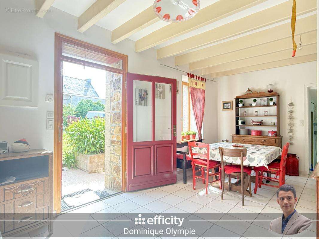 Maison à PLEUBIAN