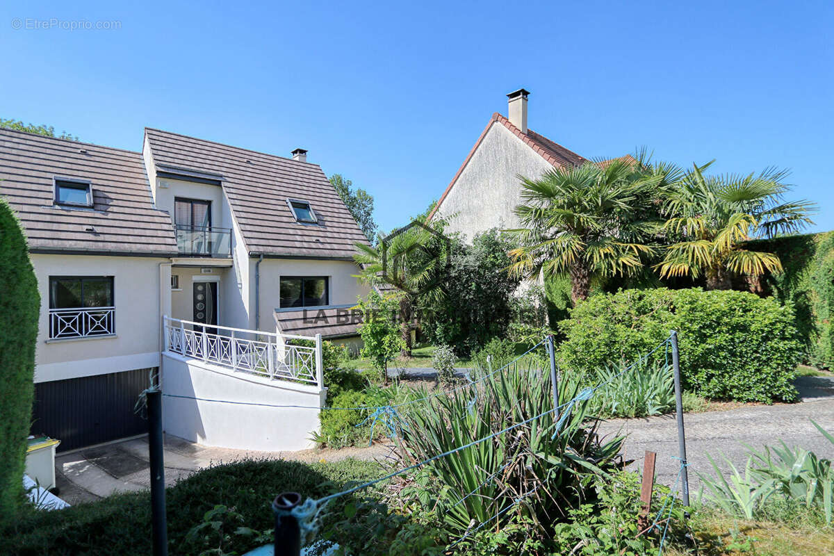 Maison à PERIGNY