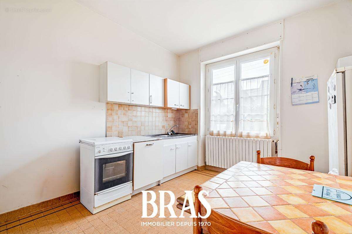 Maison à LE POULIGUEN