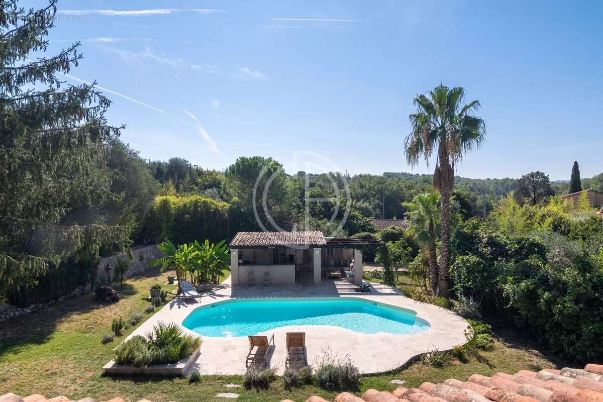 Maison à MOUANS-SARTOUX