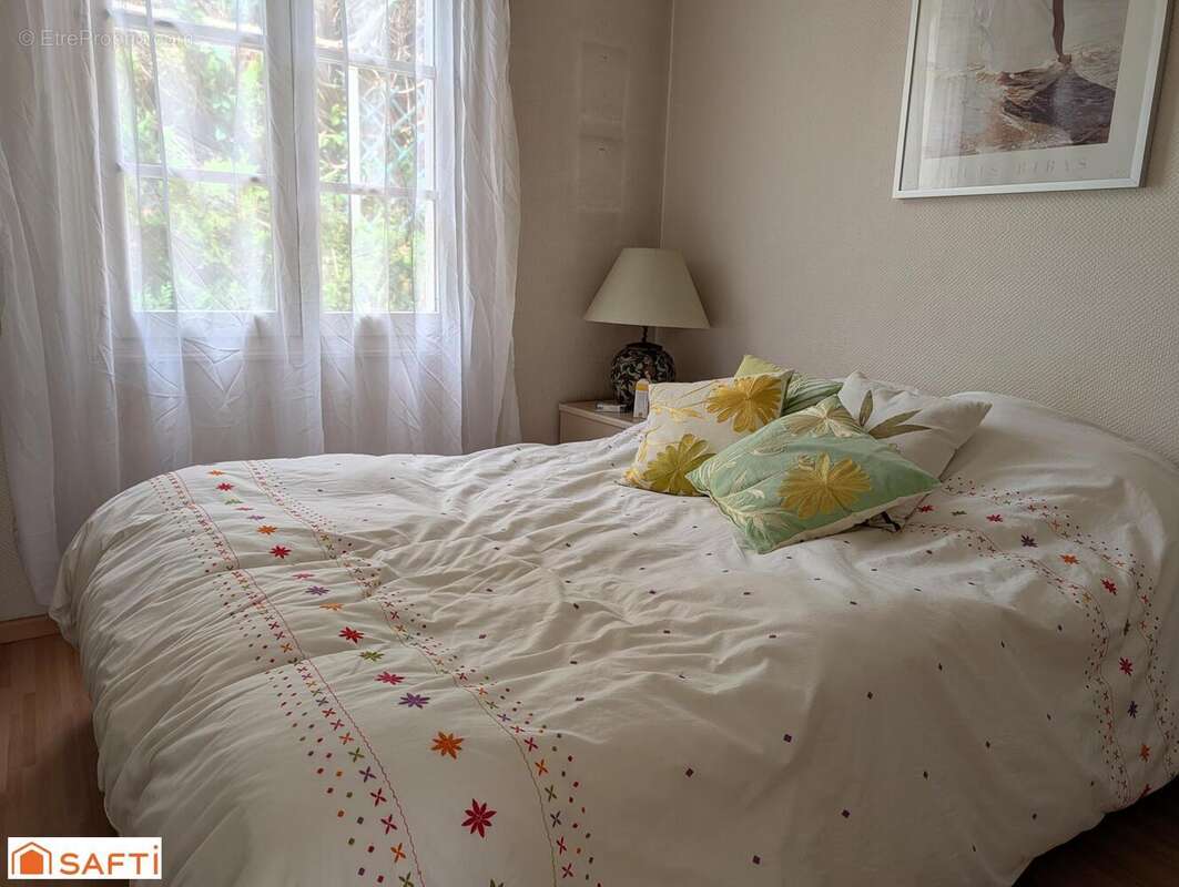 Photo 6 - Maison à VILLENEUVE-SUR-YONNE
