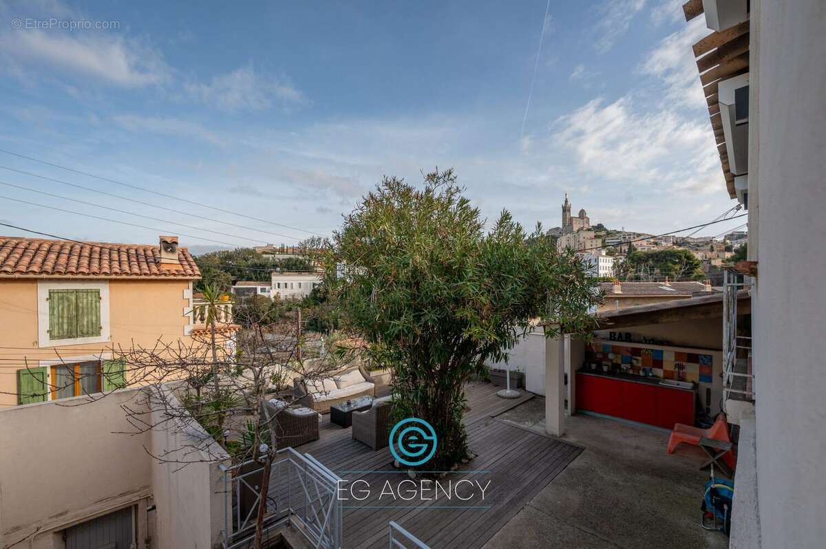 Maison à MARSEILLE-7E
