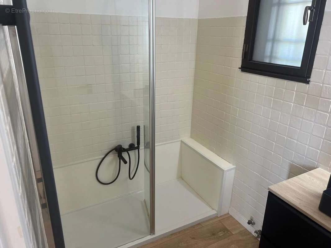 Appartement à VILLENEUVE-LOUBET