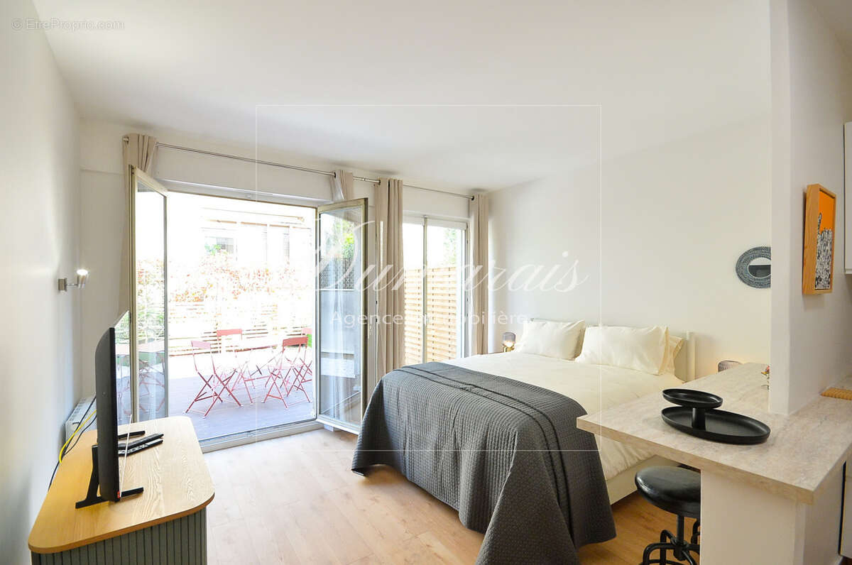 Appartement à PARIS-3E
