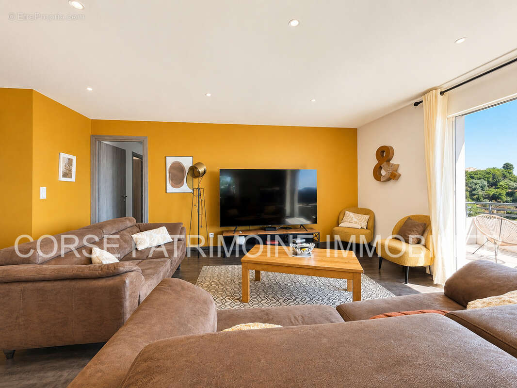 Maison composée de deux appartements indépendants sur les hauteurs de Folelli - photo 26