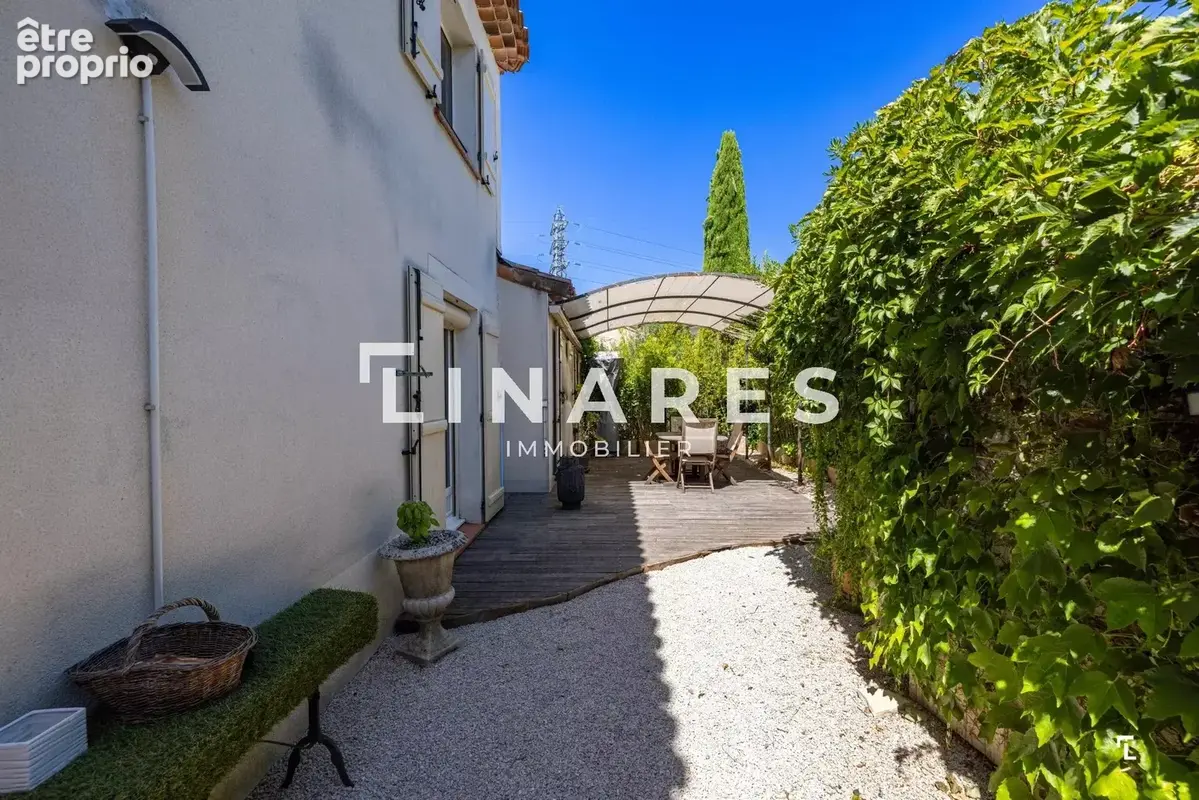 LA JOYEUSE - Maison T5 de 155m2 (123+29m2) - Piscine - Terrain - 13011 Marseille Les Accates - photo 20
