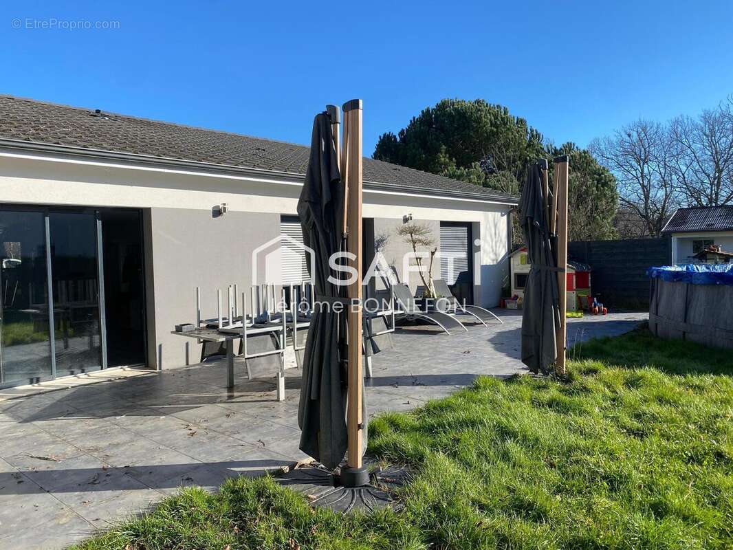 Photo 7 - Maison à FARGUES-SAINT-HILAIRE