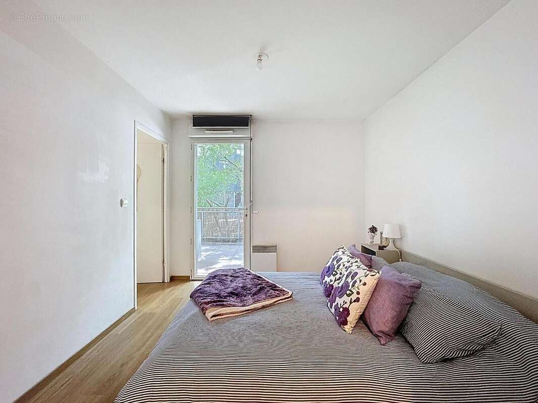   - Appartement à LILLE