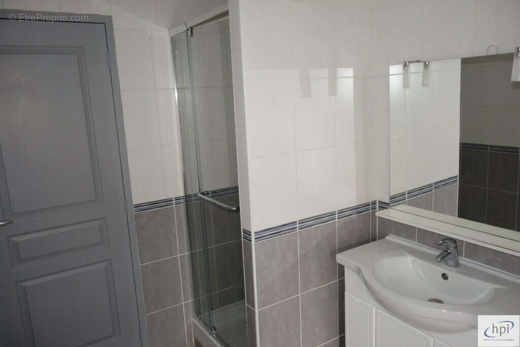 Appartement à SAINT-AFFRIQUE