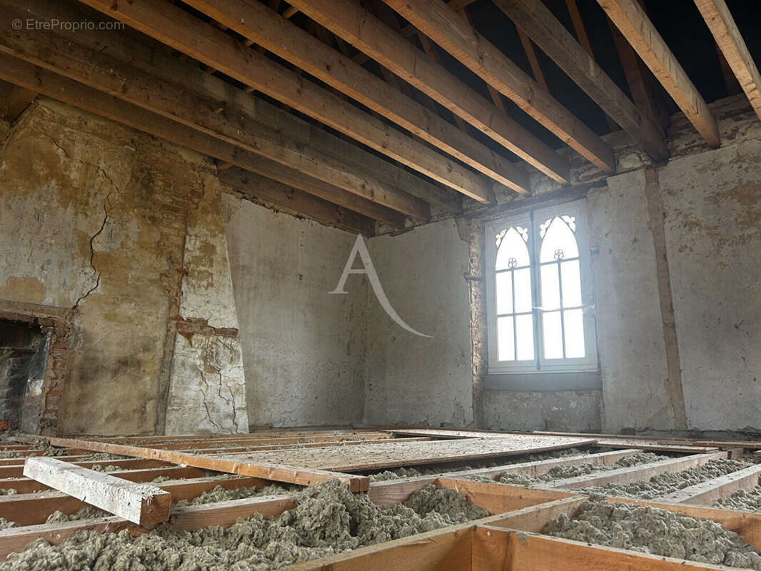 Maison à HUCQUELIERS