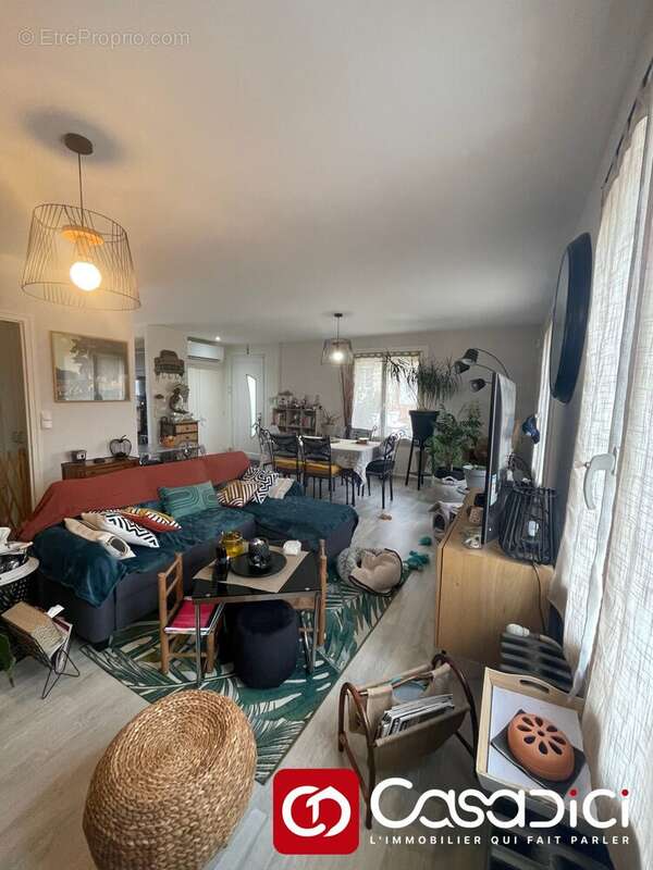 Maison à SAINT-LEGER-DES-VIGNES