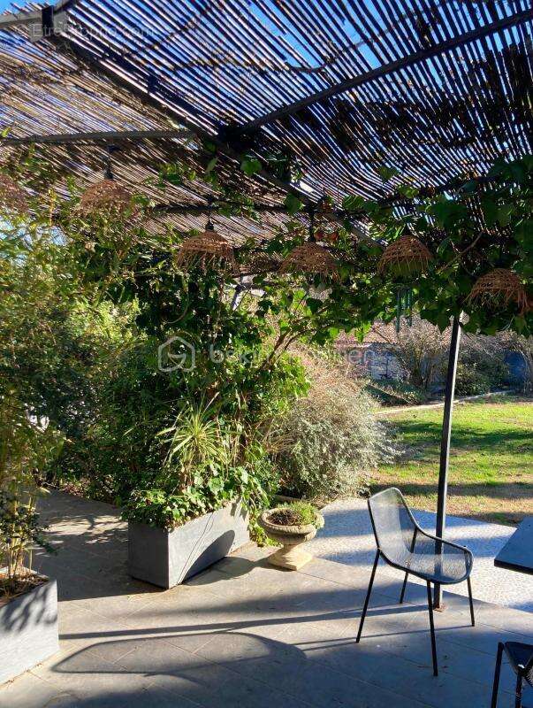 Villa avec piscine et 1 650 m² de jardin 20 min de Montpellier - photo 4