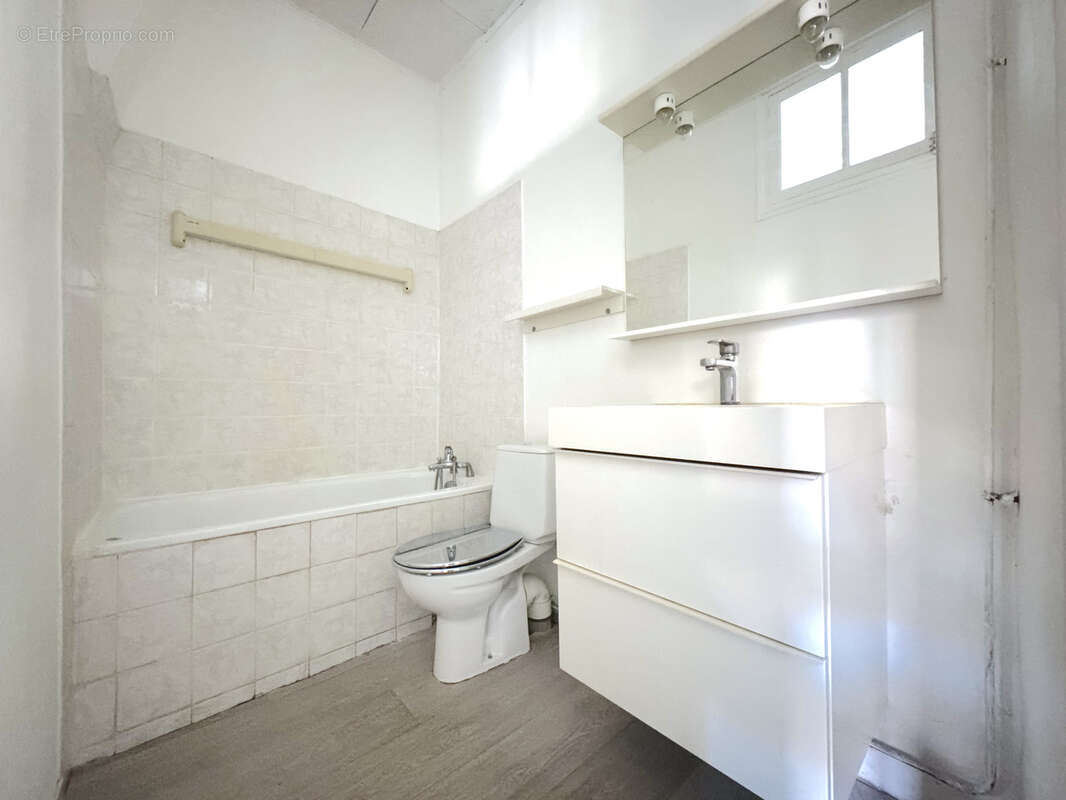 Appartement à ASNIERES-SUR-SEINE