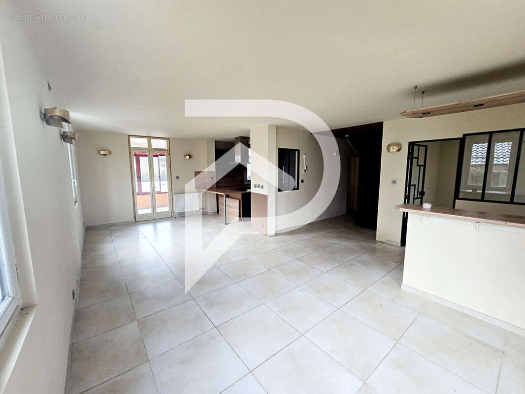 Maison à SAULT-DE-NAVAILLES