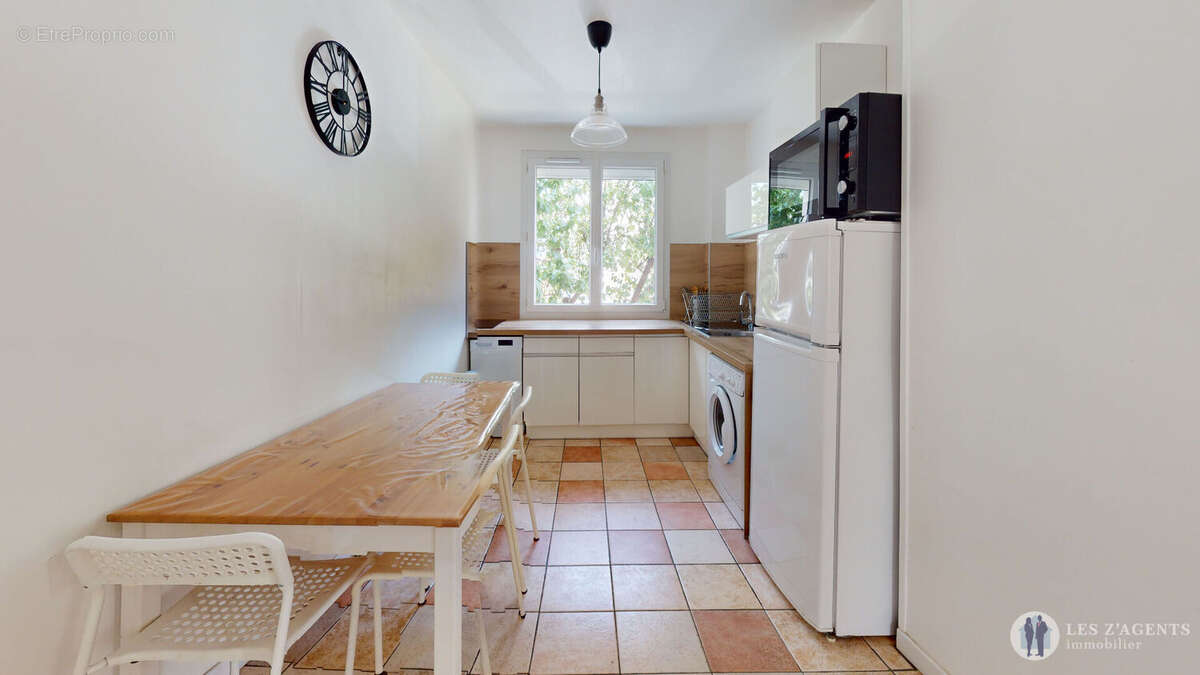 Appartement à SAINT-MARTIN-D'HERES