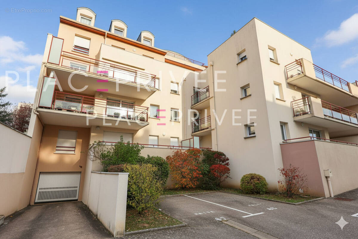 Appartement à ESSEY-LES-NANCY