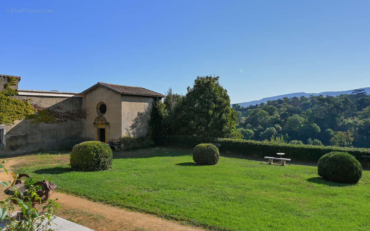 Maison à MARCILLY-D&#039;AZERGUES