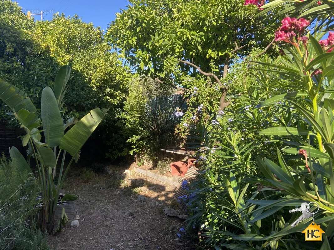 Appartement à LE CANNET