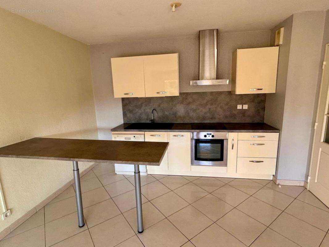 À vendre – T2 50m2 terrasse - parking Fréjus 83600 - photo 9