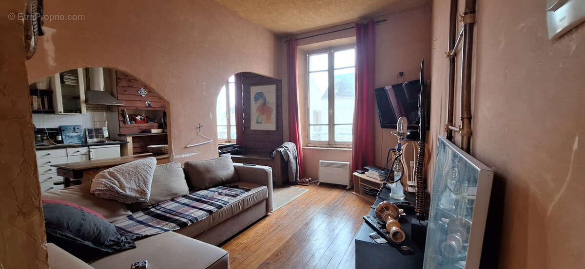 Maison à SAINT-VALERIEN