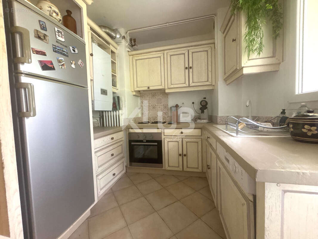 Appartement Marseille  3 pièce(s) 60 m2 avec loggias et cave - photo 6
