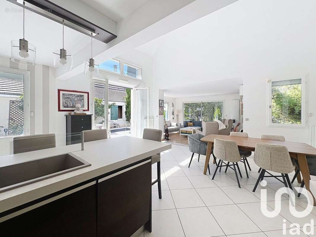 Photo 5 - Maison à CESSON