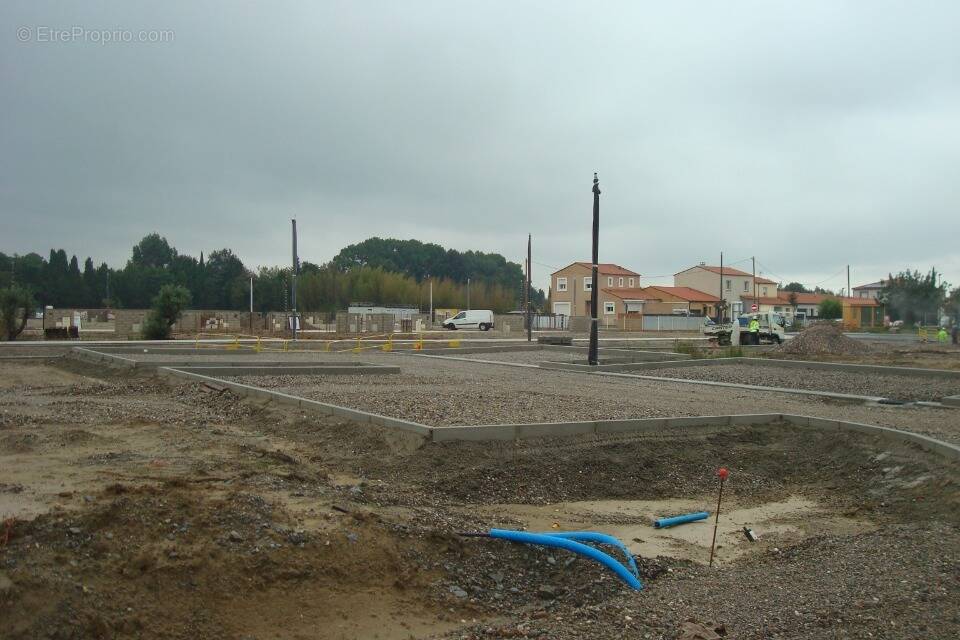 Terrain à ELNE