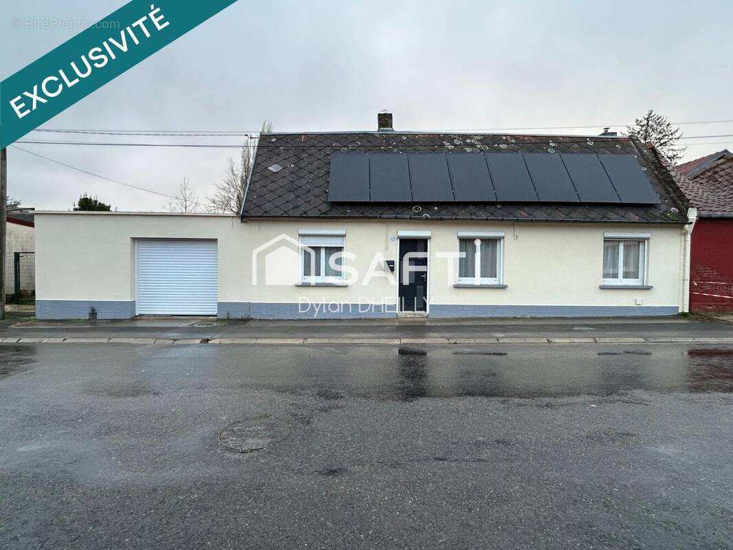 Photo 1 - Maison à ROSIERES-EN-SANTERRE