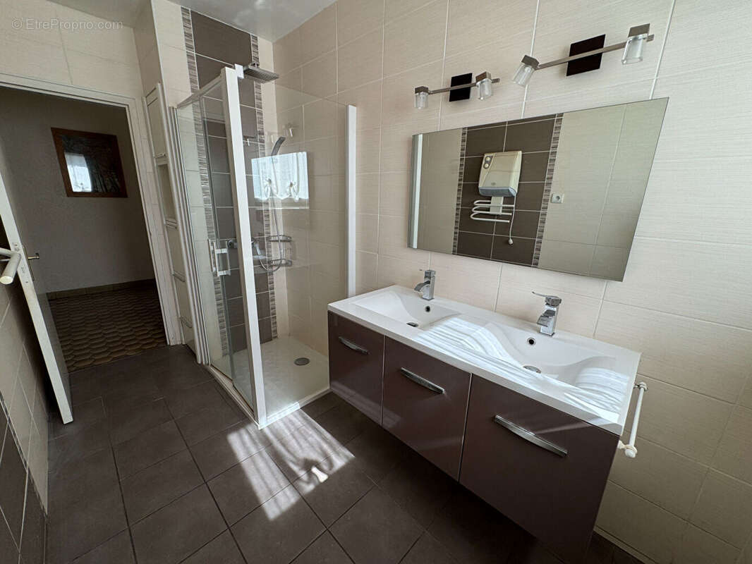 Maison à LANDIVISIAU