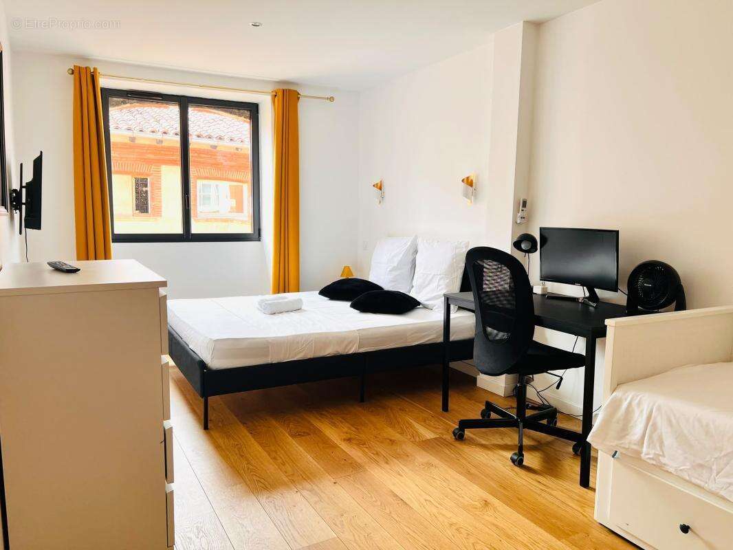 Rue des Changes – Rare T4 de 109 m² au dernier étage - photo 4
